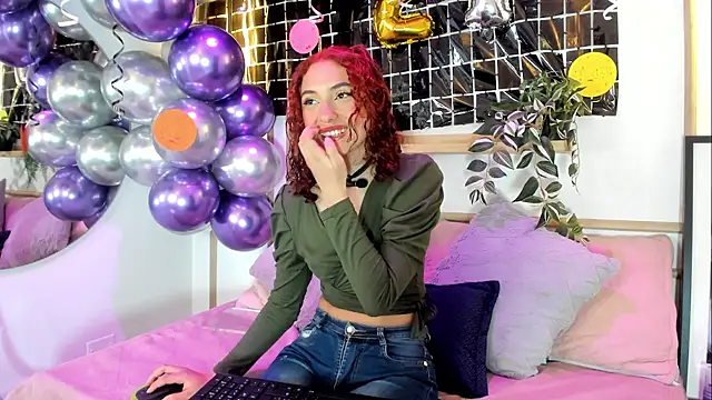 Snapshot of Anseru_ chatting on February 3, 2026, 1:05 pm Anseru online show from February 3, 2026, 1:05 pm