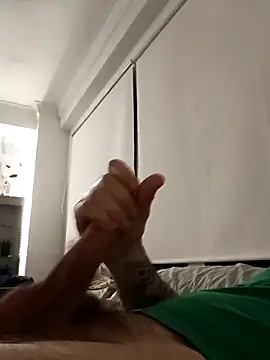 Snapshot of DannySastre91 chatting on November 16, 2025, 10:15 pm DannySastre91 online show from November 16, 2025, 10:15 pm