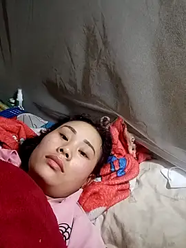 Ruaiuoi online show from March 17, 2026, 1:43 am