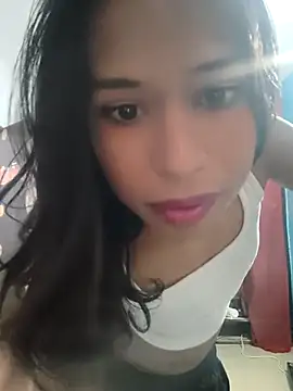 Snapshot of queenofheart_ chatting on July 8, 2026, 7:02 am queenofheart online show from July 8, 2026, 7:02 am