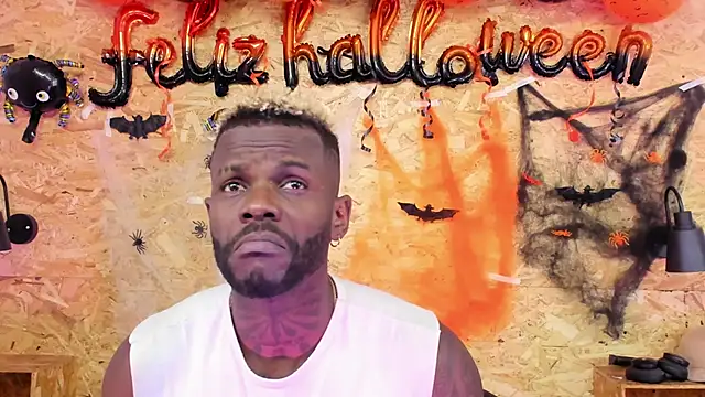 santiblack7 online show from October 28, 2025, 7:38 pm