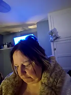 Snapshot of Naughtiness-but-Nice chatting on October 19, 2025, 8:53 pm Naughtiness-but-Nice online show from October 19, 2025, 8:53 pm