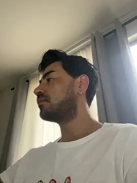 ThomassBrooks online show from February 26, 2026, 10:09 pm