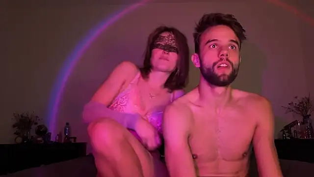 Snapshot of squirtproff chatting on October 3, 2025, 10:18 pm squirtproff online show from October 3, 2025, 10:18 pm