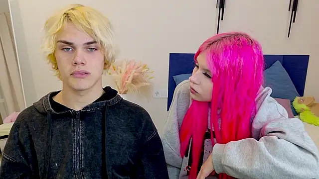 Snapshot of Bonnie_And_C1yde chatting on October 7, 2025, 5:21 pm Bonnie And C1yde online show from October 7, 2025, 5:21 pm