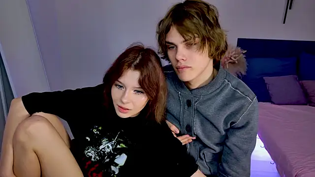 Snapshot of Bonnie_And_C1yde chatting on November 24, 2025, 5:12 pm Bonnie And C1yde online show from November 24, 2025, 5:12 pm