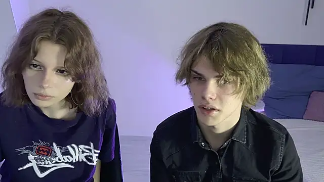 Snapshot of Bonnie_And_C1yde chatting on November 29, 2025, 5:27 pm Bonnie And C1yde online show from November 29, 2025, 5:27 pm