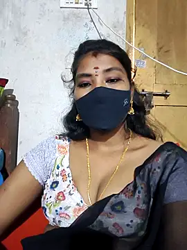 Snapshot of srav43 chatting on October 11, 2025, 5:39 am srav43 online show from October 11, 2025, 5:39 am