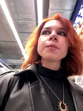 Snapshot of RosieSecret chatting on September 18, 2025, 7:10 am RosieSecret online show from September 18, 2025, 7:10 am