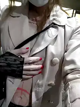 Snapshot of pink-mai chatting on November 11, 2025, 10:54 pm pink-mai online show from November 11, 2025, 10:54 pm