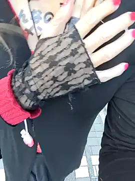 Snapshot of pink-mai chatting on November 23, 2025, 11:59 pm pink-mai online show from November 23, 2025, 11:59 pm