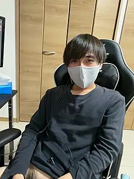 jiji9253 online show from March 9, 2026, 12:42 pm