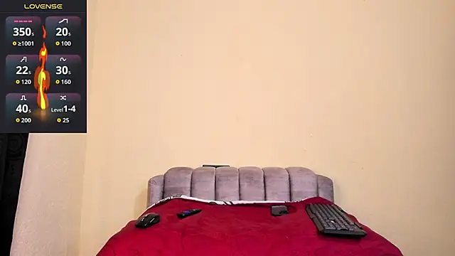 Snapshot of kaifas_dirty chatting on October 25, 2025, 12:07 am kaifas dirty online show from October 25, 2025, 12:07 am