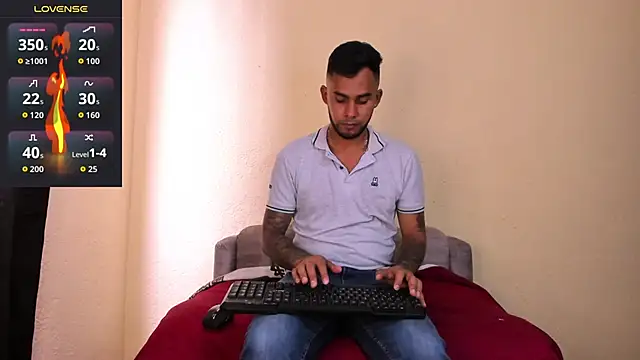 Snapshot of kaifas_dirty chatting on October 25, 2025, 6:57 pm kaifas dirty online show from October 25, 2025, 6:57 pm