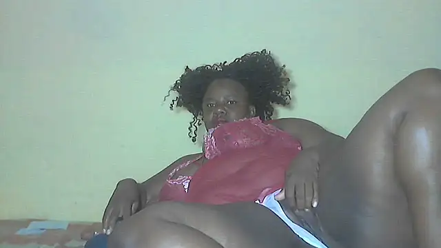 AnnabigpussyXO online show from December 1, 2025, 8:58 pm