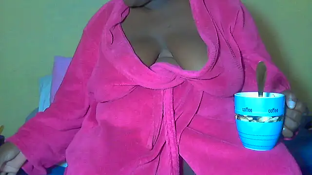 AnnabigpussyXO online show from May 23, 2026, 8:29 am