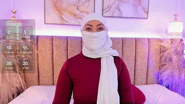 azza   online show from October 13, 2025, 12:05 pm