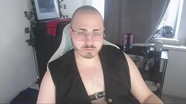 Snapshot of FabianKinky chatting on September 12, 2025, 2:06 pm FabianKinky online show from September 12, 2025, 2:06 pm