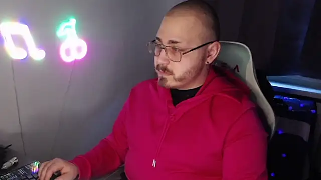 Snapshot of FabianKinky chatting on October 18, 2025, 6:58 am FabianKinky online show from October 18, 2025, 6:58 am