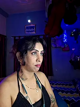 Love Beauty01 online show from April 5, 2026, 6:38 pm