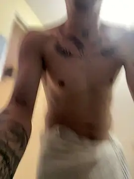 AlphaMasterXxx online show from October 5, 2025, 2:37 pm