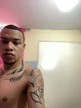 AlphaMasterXxx online show from April 3, 2026, 4:49 pm