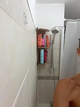 Snapshot of MilaRenee chatting on October 1, 2025, 7:31 pm MilaRenee online show from October 1, 2025, 7:31 pm