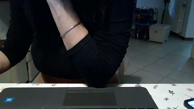 Melissa764 online show from October 24, 2025, 2:57 pm