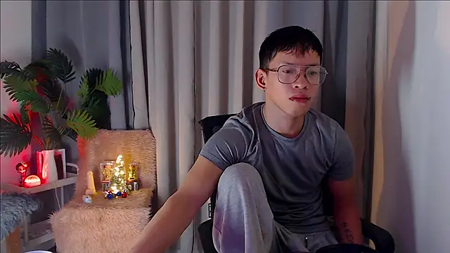 Snapshot of pinkcock_froi2305 chatting on September 29, 2025, 1:22 am pinkcock froi2305 online show from September 29, 2025, 1:22 am