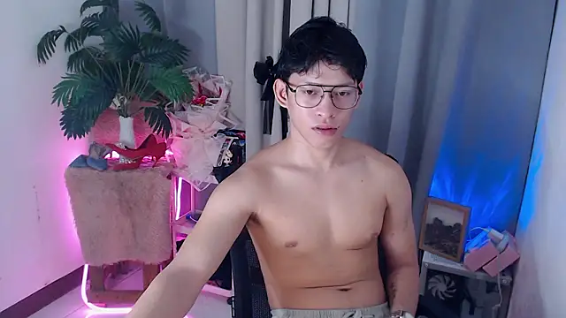 pinkcock froi2305 online show from March 21, 2026, 4:28 am