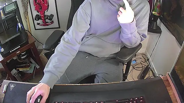 k dick online show from November 22, 2025, 4:28 pm