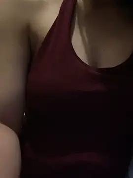 Snapshot of t6mh chatting on April 3, 2026, 12:14 pm t6mh online show from April 3, 2026, 12:14 pm