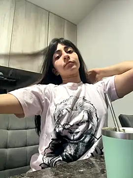 julichikita online show from September 17, 2025, 6:04 am