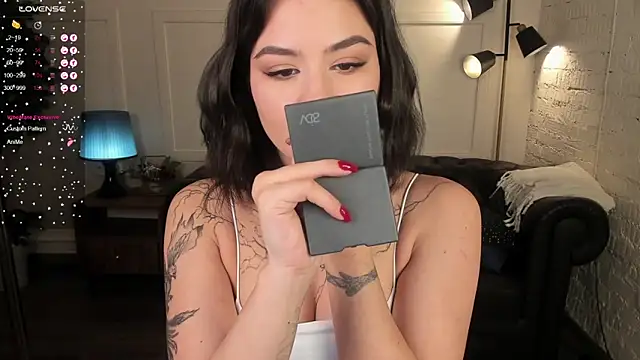 Snapshot of Dark_Moni chatting on October 13, 2025, 2:55 am Dark Moni online show from October 13, 2025, 2:55 am