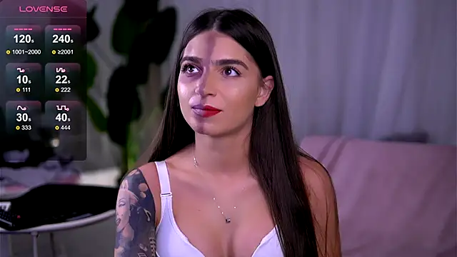 PureEllie online show from October 30, 2025, 4:58 am