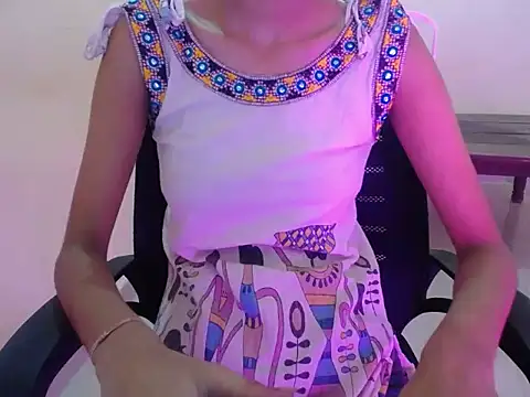 Snapshot of kiya_7 chatting on July 7, 2026, 7:34 am kiya 7 online show from July 7, 2026, 7:34 am