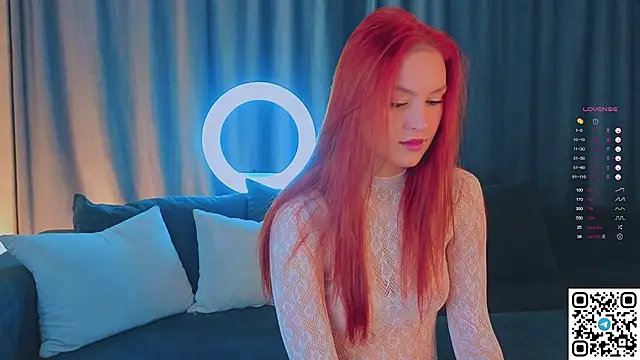 GildedKitten online show from October 16, 2025, 5:47 pm