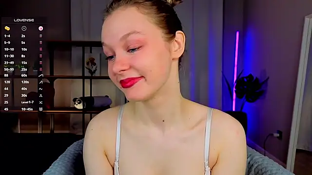 Snapshot of Tender_beauty chatting on June 4, 2026, 7:09 pm Tender beauty online show from June 4, 2026, 7:09 pm