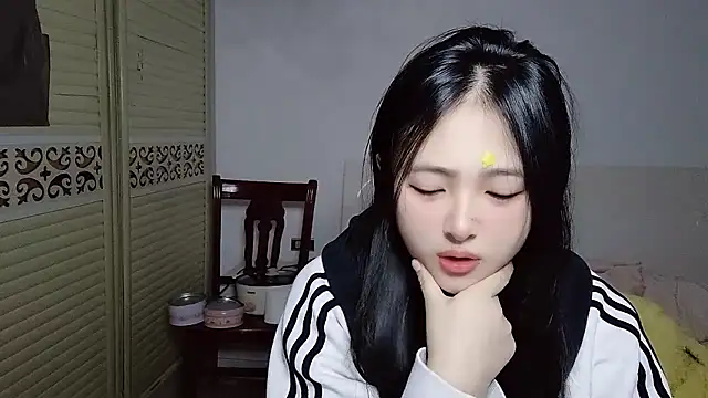 Snapshot of xxz98 chatting on January 11, 2026, 5:40 pm xxz98 online show from January 11, 2026, 5:40 pm