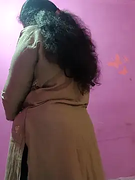 Snapshot of Aunty_Boy_143 chatting on September 24, 2025, 8:50 am Aunty Boy 143 online show from September 24, 2025, 8:50 am