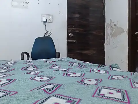 Snapshot of soya_queen chatting on September 19, 2025, 2:24 am soya queen online show from September 19, 2025, 2:24 am