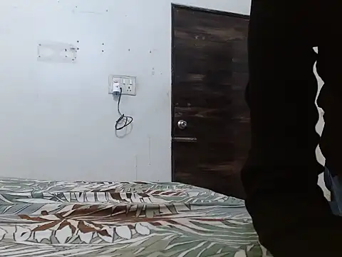 Snapshot of soya_queen chatting on October 6, 2025, 2:20 am soya queen online show from October 6, 2025, 2:20 am