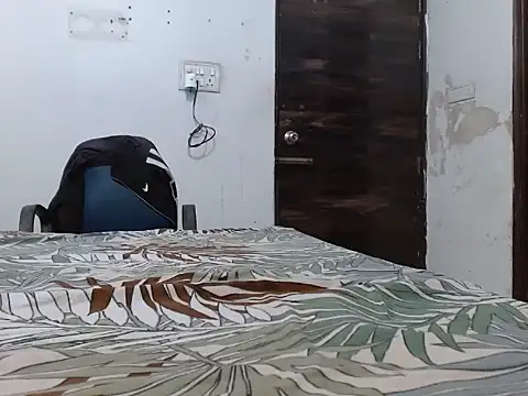 soya queen online show from October 23, 2025, 2:33 am