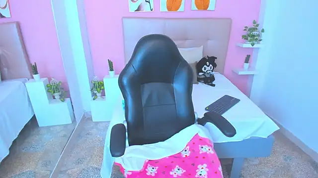 Miku Kita online show from September 14, 2025, 12:54 am