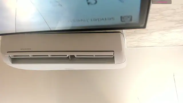 EXOTIC EBONY  online show from September 21, 2025, 7:37 pm