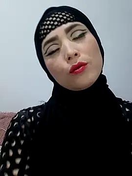 jamila zair online show from February 9, 2026, 2:43 pm