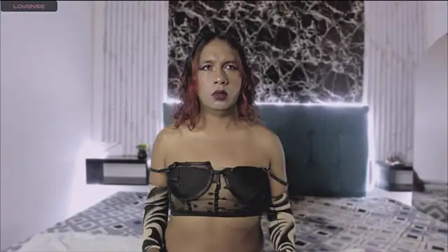 vall0leth  online show from September 10, 2025, 3:45 pm