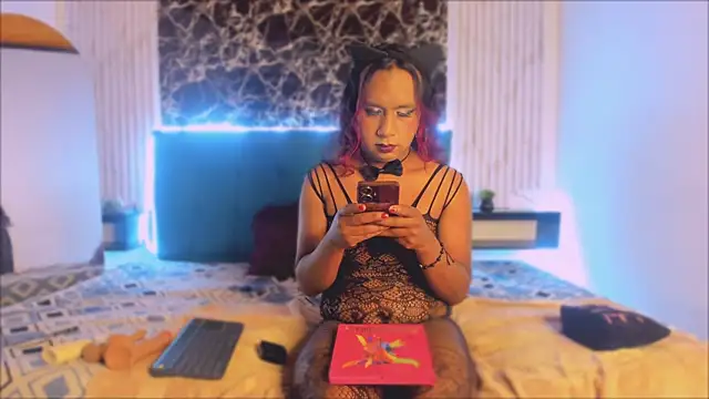 vall0leth  online show from October 9, 2025, 3:32 pm