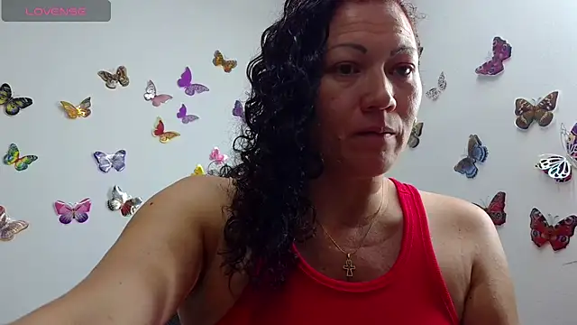 TifanyQueen  online show from July 15, 2026, 4:01 pm