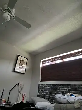 Dallasbest214 online show from April 1, 2026, 6:16 pm